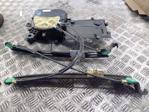 SEAT LEON II window regulator left front 1P0837401R 1P0867435