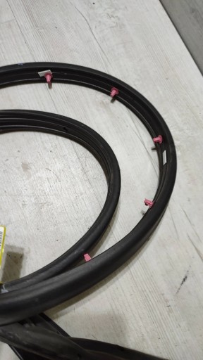 Ford Mondeo MK5 16r 2.0TDCi rear part side left gasket door