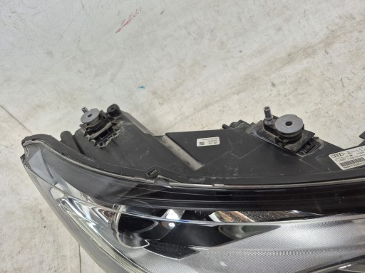 AUDI A1 8X 8X0 10- light right front front BI-XENON 8X0941006