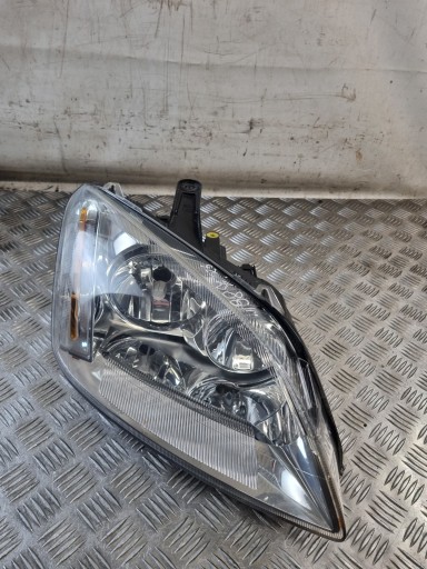 far prednji dio desna FORD FOCUS C MAX