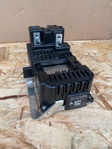 Преобразователь низкого напряжения renault 292a01143r