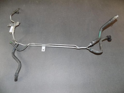VW PASSAT CC 2.0 Schlauch rohr des Kraftstoffsbehälters 06J121075D