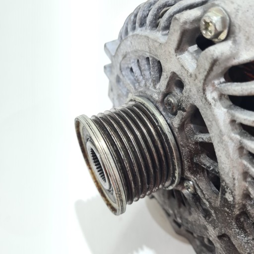 alternator Renault Trafic III Lift Opel Vivaro B 231006729R 185A