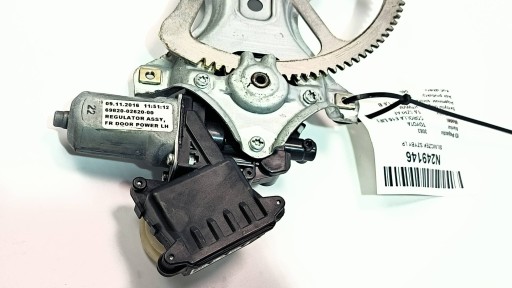 Электродвигатель стеклоподъемника lp 85720-02480 toyota corolla e16 подъемник