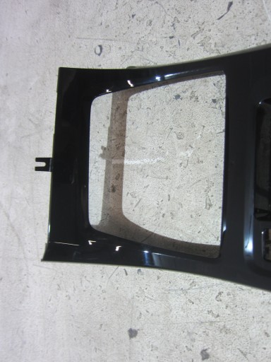 BMW X1 F48 F39 B46 PANEL DEKOR consoles of the central cover black 9292547