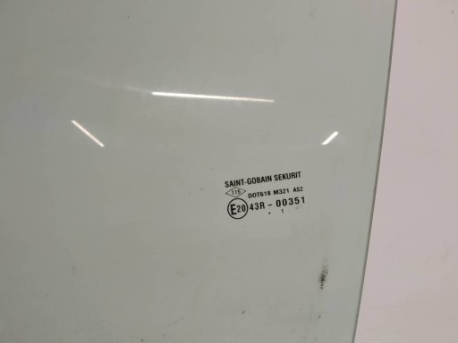 window door left front 18 R sedan 4D SAINT GOBAIN SEKURIT Dacia Logan II