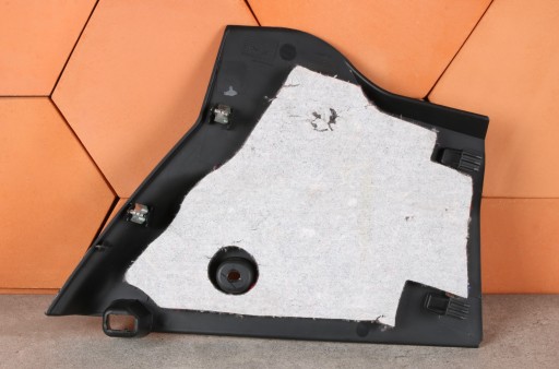 BMW X1 F48 X2 F39 Moulage Couverture tablier moteur Boîte du tableau de bord Console Droit Inférieur 9292144