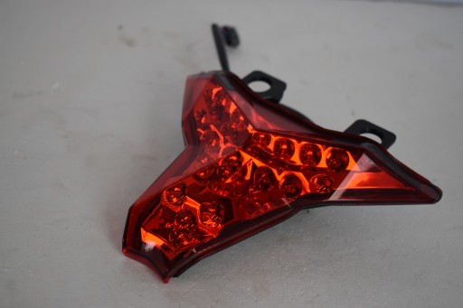 23025-0332 - KAWASAKI Z1000 задний фонарь 14+