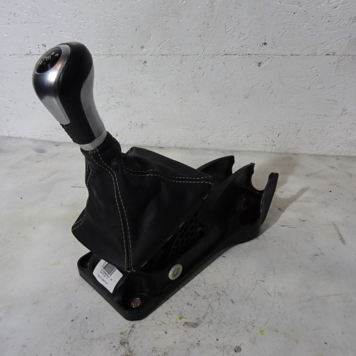 MERCEDES A W174 Mecanisme levier vitesse 6 Engrenage A1763602600