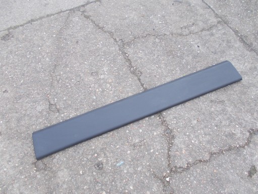 RENAULT MASTER III LIFT IV moulding left side 828210160R