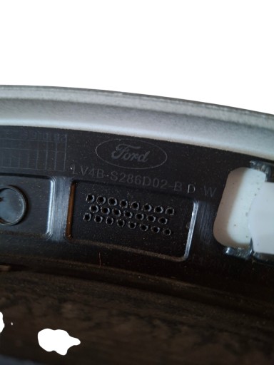 modanatura parafango posteriore Destro FORD KUGA MK3 LV4B-S286D02-B
