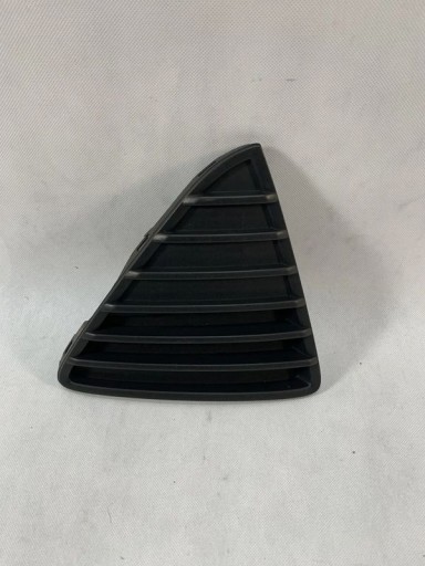 Ford Focus 3 III 10-14r grille grid right bumper BM51-17K946-A