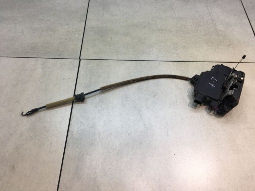 lock door left rear part SEAT LEON and 6 PIN