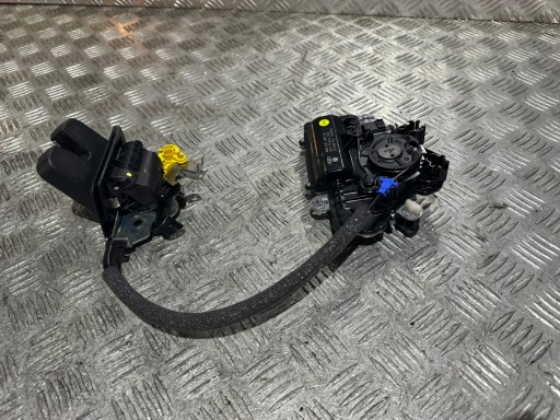 AUDI Q7 4M ЗАМОК ЗАДНЕЙ ДВЕРИ 4M0827887B 4M0827506B