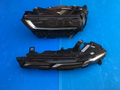 BMW X7 G07 Lci LED Lift Nowa Lampa maska zderzak błotnik SAE Ameryka USA