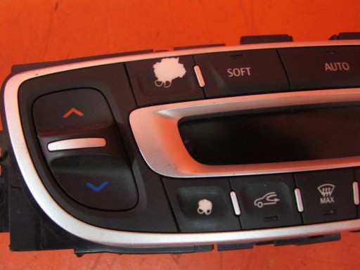 RENAULT MEGANE 3 III PANEL rešetka ventilacije klimatizacije CLIMATRONIC 275100007R