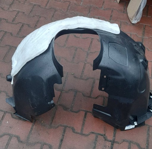 AM51-R16115E - АРКА ПЕРЕДНЕГО КОЛЕСА ЛЕВАЯ FORD C-MAX FOCUS III