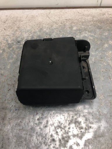 skříňka pojistek OPEL MERIVA A LIFT 93363144