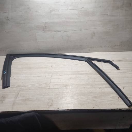 Dichtsatz Fenster Tür przednich vorne Seite rechts Dacia Jogger