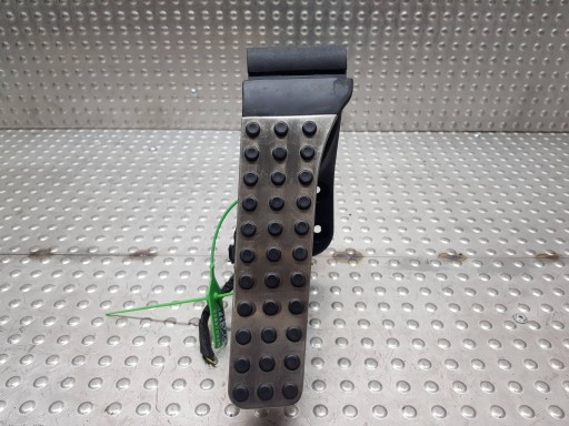 accelerator pedal potentiometer A2053000104 MERCEDES W205 W463 W213