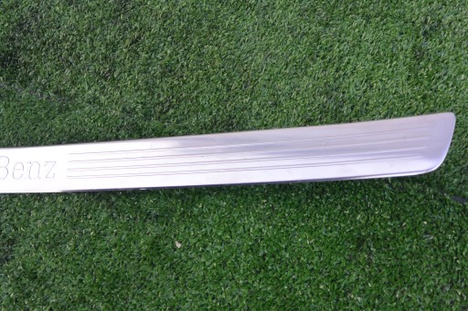 moulding threshold right MERCEDES W204 COUPE LIFT