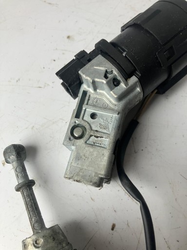 Allumage Insert de la serrure WLEWKA Clé PEUGEOT 308 T9