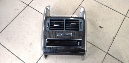 Вентиляционная решетка задняя RANGE ROVER SPORT L494