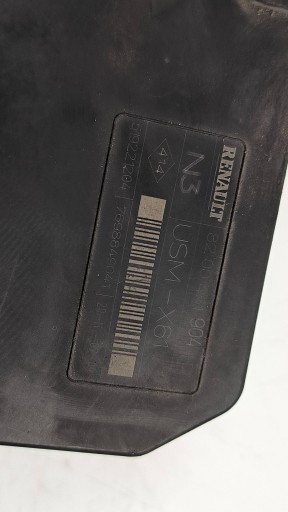 compartment of fuses 8200451904 RENAULT KANGOO II