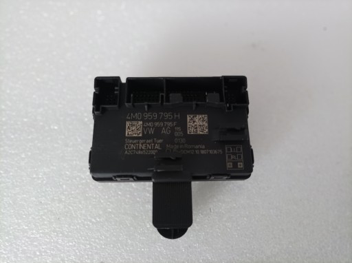 AUDI A4 B9 драйвер модуль двери 4M0959795H