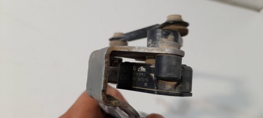 Mercedes-Benz GLA H247 Sensor poziomowania hinten A0009059413 (CZ102)