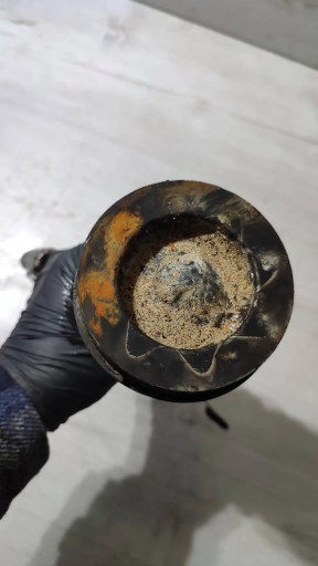 Audi TT 8J 13r 2.0tdi piston with connecting rod