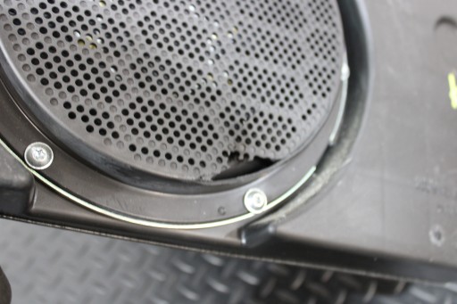 speaker NISKOTONOWY JEEP CHEROKEE KL 05091212A
