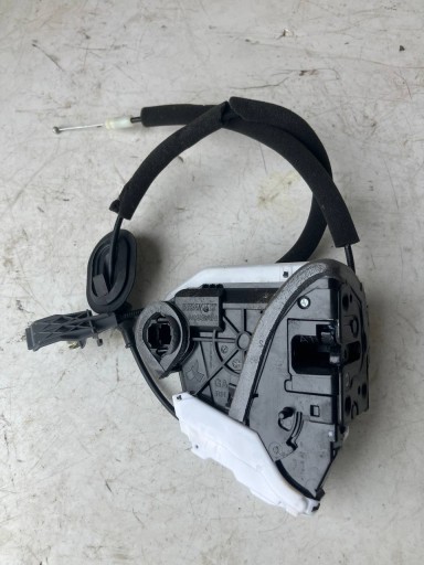 lock door right rear part RENAULT ARKANA 825027741R