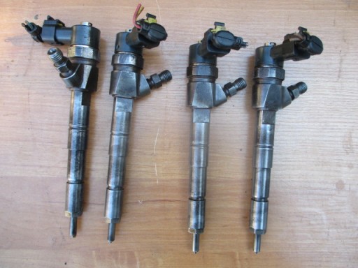 9-3 - OPEL VECTRA C 1.9 CDTI 150K ИНЖЕКТОР 0445110159