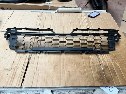 lower grid of a bumper of the front front SKODA KAMIQ 658853677 @M