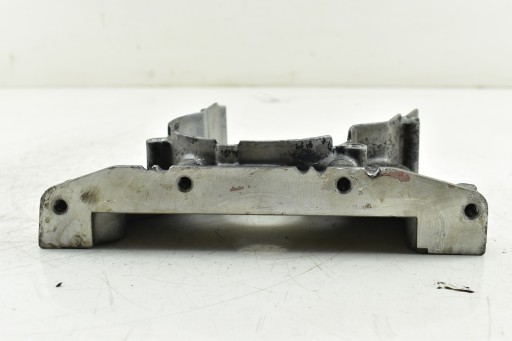 couverture joint cames VW PASSAT B6 GOLF V AUDI A3 8P 1.9 TDI 038103153Q