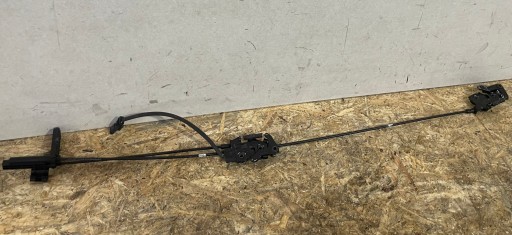 Volvo xc40 замок капота правый левый комплект троса 32277430 32277429