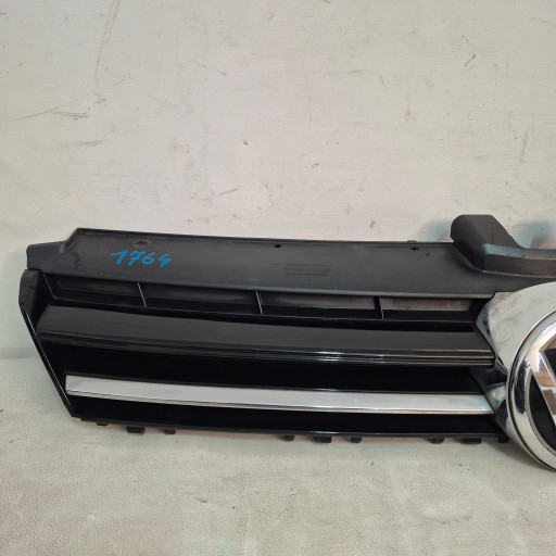 VW GOLF VII 7 13-17r. -> grill grille radiator of a bumper front 5G0853653
