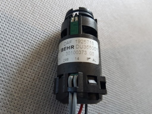 ДАТЧИК ТЕМПЕРАТУРИ ПОВІТРЯ ОБІГРІВАЧА DAF 106