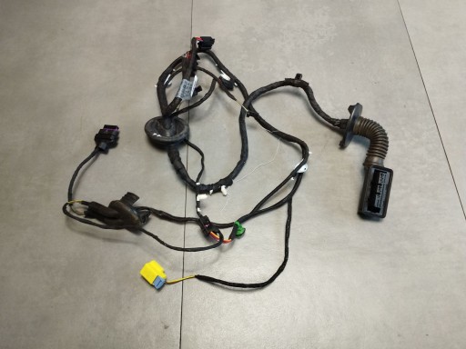 Audi A5 Sportback 8TA 2016 bundle door right front 8T8971030BA