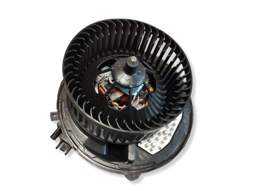 Cupra Formentor lift 2025 heating air conditioning devices 3Q1819021E