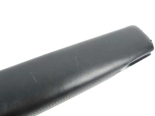 passenger compartment armrest door front L Mercedes W221