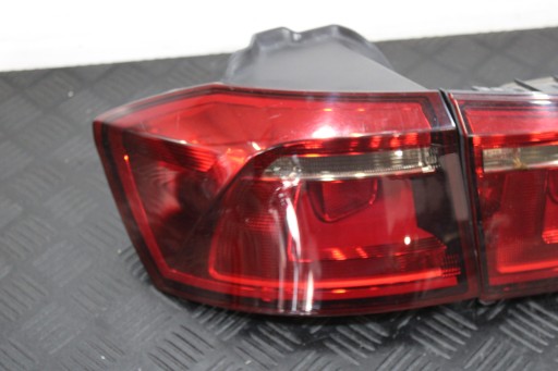 light lights rear part rear. 510945096R 510945095R VW GOLF SPORTSVAN 510