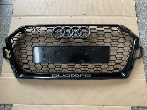 8W0853653.AT.1 - AUDI RS4 B9 8W0 Решетка радиатора 8W0853653AT