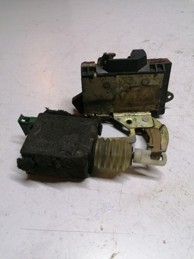 ЗАМОК ЗАДНЕЙ КРЫШКИ БАГАЖНИКА VW SHARAN И