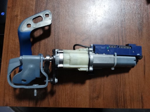 IDEALNY hinge bonnet rear right AUDI A4 B8 1