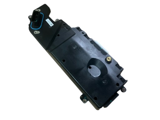 Tesla 3 y контролер напруги батареї 1106394-21-P