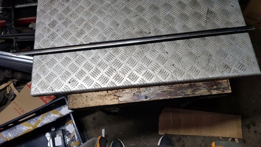 MERCEDES W220 moulding dust windows right rear part