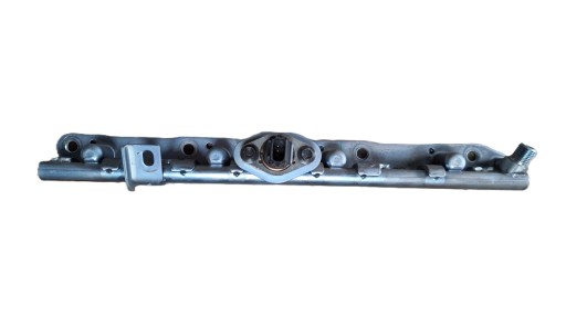 injection ramp TOYOTA COROLLA E21 2.0 HYBRYDA