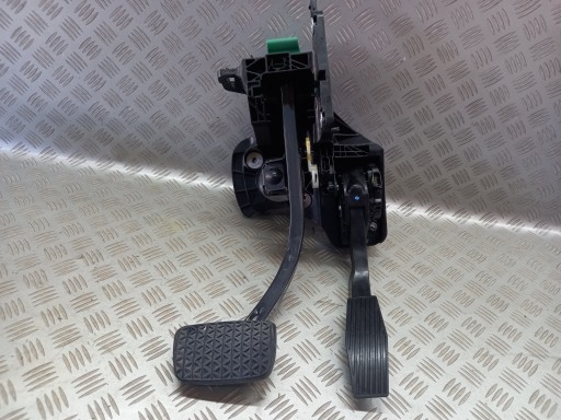 84187598 - ПЕДАЛЬ ТОРМОЗА АВТОМАТ OPEL INSIGNIA B ЕВРОПА